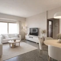 Piso en avenida de la República Argentina