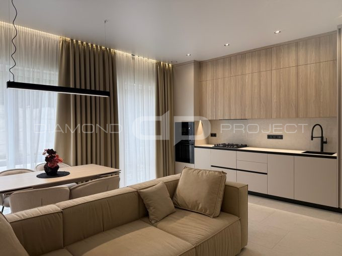 Дуплекс 110 кв.м з сучасним ремонтом та меблями, с.Софіївська Борщагівка